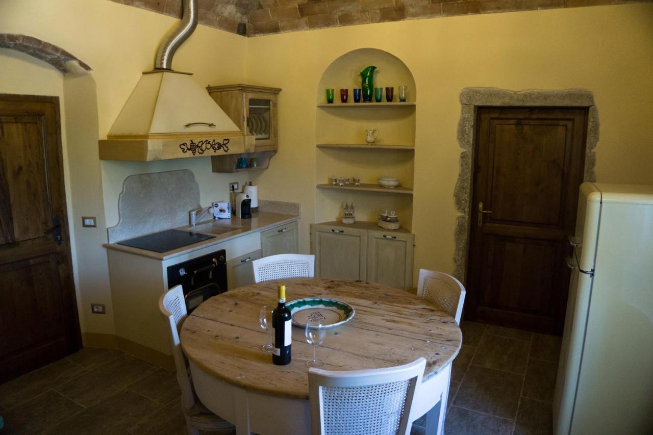 Apartamento Antica Casa Del Glicine Poggibonsi Exterior foto